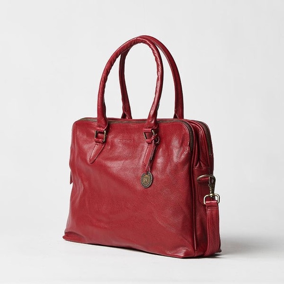 Wanderers Travel Co Handbags - Zurich Messenger/Laptop bag 💼